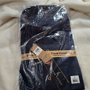NWT Tailor Vintage Button Up Shirt